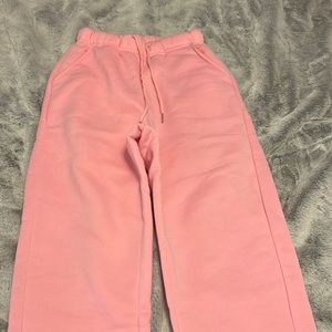 pink sweatpants never worn